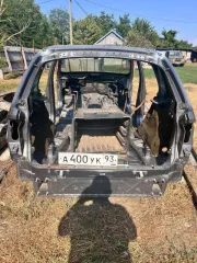 BMW X5 3.0D 2007 года, VIN WBAFF41060L049195, государственный номер А400УК93. ПТС 82 ОЕ 916913.