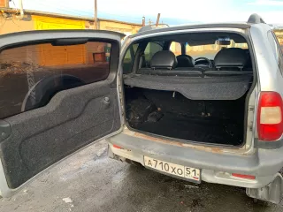Автомобиль легковой, внедорожник Chevrolet Niva 2008 года изготовления, VIN X9L21230080229197, гос. номер А710ХО51, цвет светло-серебристый металлик.