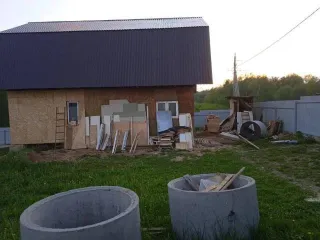 Нежилое помещение, площадью: 116 кв.м., с кадастровым номером: 50:05:0030313:632, расположенное на земельном участке, площадью: 1 409 кв.м., с кадастровым номером: 50:05:0030313:187. Адрес: Московская обл., Сергиево-Посадский р-н, с/о Мишустинский, д. Маньково, д. 40/6 км, автодорога "г.Сергиев…