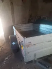 Прицеп к легковому автомобилю АТЛЕТИК 712012, 2022 года выпуска, марка: АТЛЕТИК, модель: 712012, год изготовления: 2022 г.в., идентификационный номер: XD1712012N0025263. Прицеп автомобильный, грузоподъёмностью 750 кг, тентованный, тент без дефектов, фонари работают, за исключением противотуманной…