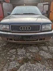 Audi 100 1991 года выпуска, VIN WAUZZZ4ZMN028972. Цвет кузова черный, механическая коробка передач.