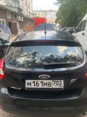 Ford Focus 2013 года выпуска. Пробег 268 км. Объем двигателя 1999 см³, мощность 149.6 л.с. Коробка передач робот. Государственный регистрационный знак M 161 MB 702. VIN номер X9FKXXEEBKDU87899. Экологический класс пятый.