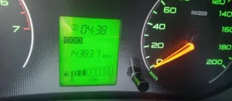 Lada Granta 2014 года, 87 л.с., пробег 144 000 км. Двигатель бензиновый 1.6 л (1596 см³), механическая КПП. Состояние удовлетворительное. Местонахождение: Архангельская область, п. Лойга. VIN: XTA219060EY095703.