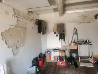 Гараж: Кадастровый номер: 66:45:0100162:437, Адрес: Свердловская область, город Каменск-Уральский, по ул Привокзальная, ГСК №208, гараж №6270, Площадь: 20.3 м², Назначение: Нежилое здание. Площадь: общая 20.3 кв.м. Этажность: 1. Материал наружных стен: Кирпичные. Год завершения строительства: 1977…