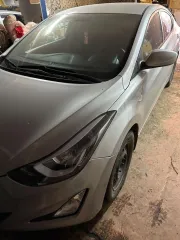 Hyundai Elantra 2015, VIN: KMHDG41CBGU609115, год выпуска: 2015, номер двигателя G4FGFU013228. Состояние авто: аккумулятор не работает, автомобиль находится в гараже. Находится в залоге у АО "Азиатско-Тихоокеанский банк".