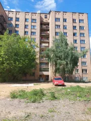 Продается 1/2 доля в праве на комнату площадью 12,1 м2 в жилом помещении по адресу: Владимирская область, г. Александров, ул. Гагарина, д. 19, к. 233, кадастровый номер 33:17:000702:793. Контакт для организации осмотра: 8-901-161-34-53.
