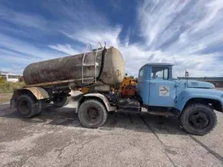 Полуприцеп-цистерна ТЦ-10, 1990 года, г/н ЕА752826.