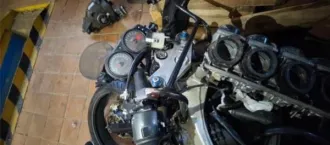 Kawasaki 2001 мотоцикл "Кавасаки" 2001 года выпуска, г/н 593 ВЕ50 (ТС после ДТП, не на ходу). Имущество продается в том виде, в каком оно есть, в случае продажи возврату/обмену не подлежит. За скрытые дефекты имущества Продавец ответственности не несет. Марка, модель: кавасаки; Год выпуска: 2001…
