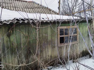 1/3 доли жилого дома 29.4 кв.м и 1/3 доли земельного участка 2800 кв.м в Белгородской области: Земельный участок, общая долевая собственность, доля в праве 1/3, площадь 2800 +/- 19 кв.м, кадастровый номер 31:10:0903003:87, адрес местоположения: Белгородская область р-н Яковлевский с. Вислое ул…