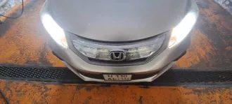 Автомобиль Honda Freed Hybrid, 2011 года выпуска, VIN отсутствует.