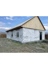 Дом 117 кв.м. и земельный участок 100+/-8 кв.м. Республика Тыва дом, площадью: 117 кв.м., с кадастровым номером: 17:08:1502002:873, расположенный на земельном участке с обременением в виде аренды, площадью: 100 +/- 8 кв.м., с кадастровым номером: 17:08:1502002:733. Адрес: Российская Федерация…