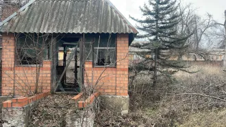 Здание нежилое, адрес: 346900, Ростовская обл., г.Новошахтинск, ул. Космическая, дом 28; кадастровый номер:61:56:0060292:102, 346900, Ростовская область, г.Новошахтинск, ул. Космическая, 28, договор купли-продажи нежилого помещения, выдан 20.01.2005; 2. Помещение нежилое, адрес: 346900, Ростовская…