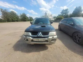 Toyota Camry 2018 года выпуска.