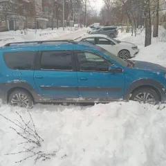 Lada Largus 2022, 90 лс, 98000 км, VIN: XTAKS025LN1461331. На имущество зарегистрировано ограничение (обременение) права: находится в залоге у ООО ПКО «АКБ». Автомобиль поврежден, а именно: крыша, лобовое стекло, передний бампер, так как на автомобиль упало дерево. Автомобиль находился в…