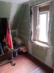Нежилое помещение Нежилое помещение, с кадастровым номером 39:10:010024:79, общей площадью 27,9 кв.м., расположенное по адресу: Калининградская обл., р-н Полесский,  г. Полесск, ул. Авиационная, д. 27 кв. 2. 
Год ввода в эксплуатацию: 1945 
Вид ограничений и обременений: отсутствует  
Кадастровый…