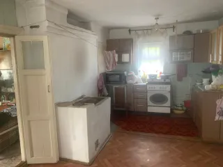 Земельный участок, площадь 1700 кв.м., назначение: земли населенных пунктов, адрес (местонахождение): Россия, край Приморский, р-н Октябрьский, с Константиновка, ул Заикина, дом 7, кадастровый (условный) номер: 25:11:060101:36 и Жилой дом, площадь 44.7 кв.м., назначение: Жилое, адрес…