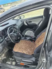Kia CEE_D 2013 Легковой автомобиль: Kia CEE_D, 2013 года выпуска, VIN: XWEHN512BD0011942. Имущество продается в том виде, комплектности и состоянии, в каком оно есть на момент проведения торгов (соответствует приложенным фотографиям). За скрытые дефекты имущества Организатор торгов ответственности…