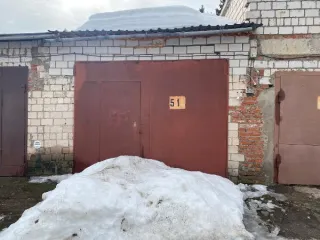Гараж 25 кв.м и земельный участок 24 кв.м, Удмуртская Республика - гараж, яма овощная, назначение: нежилое, общей площадью 25 кв.м., по адресу: Удмуртская Республика, г. Ижевск, автокооператив инвалидов «Лотос», гараж № 51, кадастровый номер 18:26:030204:191; - земельный участок, общей площадью 24…