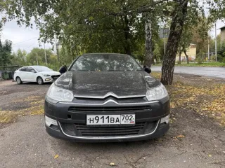 Citroen C5 2014 Легковой автомобиль Citroen C5, 2014 г.в. Легковой автомобиль Citroen C5. Год выпуска: 2014. Идентификационный номер (VIN): VF7RD5FEAEL513534. Номер кузова: VF7RD5FEAEL513534. Цвет кузова: ТЕМНО-СЕРЫЙ. Регистрационный номер: Н911ВА 702. Имущество находится в залоге у ООО МКК «Мастер…