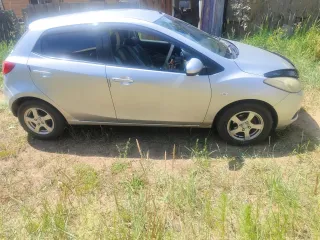 Mazda Demio, 2008 легковой автомобиль марки MAZDA, модели DEMIO, год выпуска 2008 г., кузов № DE3FS-140670. Ознакомление с имуществом с 29.08.2026 по 04.10.2026 по записи (тел. 89021666242) ежедневно в рабочие дни с 09:00 до 18:00 (время Улан-Удэнское) по месту нахождения имущества: Республика…