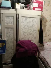 Доля квартиры 32,3 кв.м в Пензенской области. 1/3 доля в праве на жилое помещение, площадь 32,3 кв.м. Адрес: Пензенская область, Сосновоборский район, рп. Сосновоборск, ул. Театральная, д. 11, кв. 3. Кадастровый номер: 58:26:0640101:600.