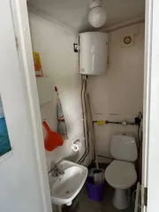 Земельный участок 2399 кв.м и автозаправочный комплекс в Карелии, город Костомукша, шоссе Горняков 271.