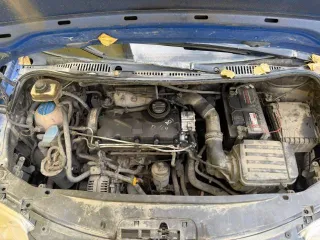 Volkswagen Caddy, 2010 года, 69 лс, 260000 км, фургон грузовой, категория транспортного средства В, год изготовления 2010г., цвет кузова (кабины) синий, тип, объем двигателя дизельный, 1968 куб. см., пробег (нормативный) 260 тыс. км., возраст 16 лет, комплектация стандартная: 5-ступенчатая…