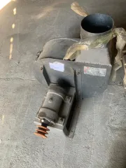 Камень точильный вес брутто 298,7 кг. Монетницы округлой формы - 1 место, вес брутто 11,5 кг. Домкрат для перемещения мебели - 9 мест, вес брутто 185,5 кг. Вентилятор радиальный в комплектации с 2 клиновидными ремнями - 5 грузовых мест, вес брутто. Части автомобильных турбокомпрессоров: корпус…