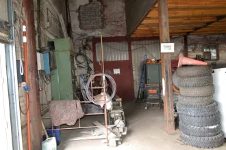 Гараж кадастровый номер 51:10:0000000:5332 площадью 39,1 кв.м. расположен по адресу: г. Мончегорск, д. 0, корп. 20, пом. 4. Ознакомиться с имуществом и документами можно по указанному адресу по согласованию с организатором торгов.