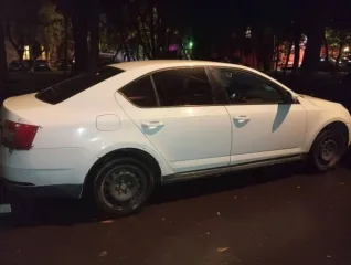 Skoda Octavia 2018 года, 150 лс, 264590 км, АКПП. Легковой автомобиль, марка: SKODA, модель: OCTAVIA, год изготовления: 2018, VIN: XW8AC4NE2JH032317, г/н: Т527ОМ797, вид собственности: индивидуальная. На ходу