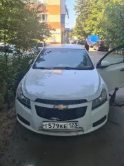 Автомобиль Chevrolet Cruze, 2012 год выпуска, государственный номер Т579КЕ123, VIN XUFJA686JC3081628. Находится в Краснодарском крае, городе Краснодар, на улице Уральской, 13. Цена 450 500 рублей, задаток 67 575 рублей, шаг аукциона 4 505 рублей.