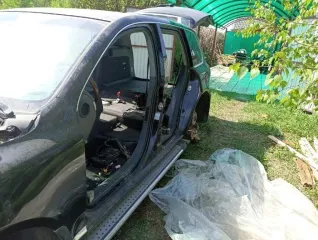 Volkswagen Touareg 2008 Легковой автомобиль, марка: Volkswagen, модель: Touareg, год изготовления: 2008 г.в., цвет: чёрный, VIN: WVGZZZ7LZ8D050396, ПТС: 77 ТХ 725803, изготовитель (страна): Словакия, организация изготовитель ТС: Фольксваген АГ