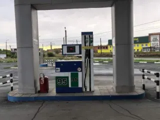 Сооружение автозаправочной станции, кадастровый номер: 56:43:0204012:46, площадью 25,9 кв. м, расположенное по адресу: Оренбургская область, г. Орск, ул. Строителей, д. 35. Вид права: собственность. Земельный участок, кадастровый номер: 56:43:0204012:36, площадью 4552 +/- 24 кв. м, разрешенное…