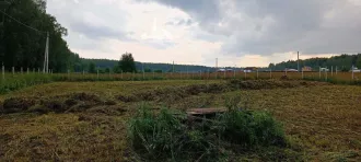 Земельный участок, площадью 1224 +/- 24 кв.м. с кадастровым номером 33:02:020735:1045, 
Местоположение участка установлено относительно ориентира, расположенного за пределами участка. Ориентир жилой дом. Участок находится примерно в 454 м от ориентира по направлению на юго-восток. Почтовый адрес…