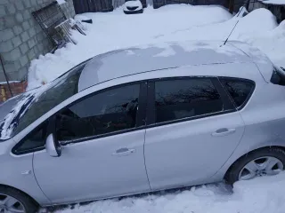 Opel Astra 2010 года, 140 л.с., пробег 206113 км. VIN: XUFPD6DC5B3002488.