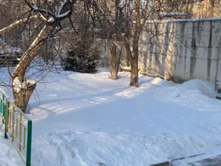 Нежилое здание, площадью 403,6 кв.м, кадастровый №24:50:0000000:175579, земельный участок, площадью 48+/-8 кв.м, кадастровый №24:50:0100174:206, (местоположение установлено относительно ориентира, расположенного в границах участка, ориентир нежилое здание) расположенные по  адресу: Красноярский…
