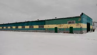 Недвижимое имущество: (1) Сооружение, 24:12:0380107:501, Нежилое (сооружение), склад временного содержания, Красноярский край, Енисейский район, с. Верхнепашино, ул. Советская, 1В/8, 641 кв. м; (2) Здание, 24:12:0380107:512, Нежилое, 663148, Россия, Красноярский край, Енисейский район, с…