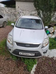 Ford Kuga, VIN WF0RXXGCDRBD27572.