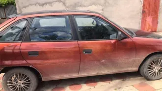 Opel Astra 1992 года, 75 л.с., пробег 280000 км. Цвет вишневый. VIN: W0L000059N2602471. Модель двигателя C16NZ, бензиновый, номер 00B05087, мощность 75 л.с. (55 кВт), объем 1598 куб. см. Кузовной номер W0L000059N2602471. Разрешенная максимальная масса 1425 кг, масса без нагрузки 950 кг…