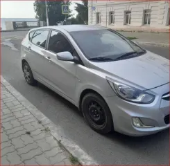 Hyundai Solaris (ХЕНДЭ СОЛЯРИС), 2013 года, 107 лс, АКПП, VIN - Z94CT51CBDR070570.