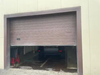 Земельный участок общей площадью 1924 +/- 15 кв.м с кадастровым номером 70:20:0000001:3716 расположен по адресу: Российская Федерация, Томская область, Городской округ город Стрежевой, город Стрежевой, ул. Коммунальная, участок 148. Категория: земли населенных пунктов, вид разрешенного…