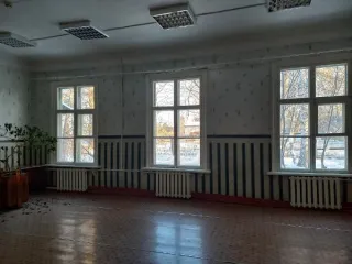 Здание школы, назначение: нежилое, кадастровый номер: 38:26:040301:634,  расположенное по адресу: Российская Федерация, Иркутская область, городской округ Ангарский, город Ангарск, микрорайон Новый-4,         дом 40, площадью 471,9 кв.м. Одновременно отчуждается земельный участок с кадастровым…