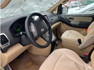 Hyundai Grand Starex, 2009 г.в., VIN KMJWAH7JP9U087281. Автомобиль находился в эксплуатации, может иметь скрытые недостатки, естественный износ или дефекты вследствие эксплуатации, ремонта или обслуживания.