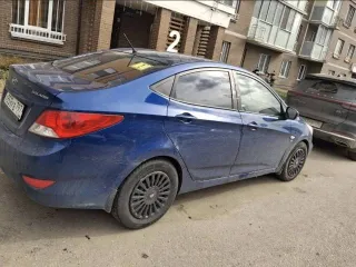 Hyundai Solaris, 2013 года, 107 л.с., 200000 км, АКПП. Транспортное средство Марка и(или) модель: ХУНДАЙ SOLARIS, Год выпуска: 2013, Идентификационный номер: Z94CU41DBDR202295, Номер шасси (рамы): --, Номер кузова (кабины): Z94CU41DBDR202295, Цвет кузова (кабины): ТЕМНО-СИНИЙ, Тип двигателя: --…