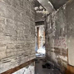   земельный участок общей площадью 3690,09 кв.м., с кадастровым номером №25:31:010404:219, категории земель: земли населенных пунктов: разрешенное использование: под эксплуатацию «Развлекательного центра «Бриз»: Приморский край, г. Находка, ул. Комсомольская, д.22.  имущество является предметом…