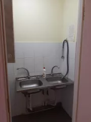 Жилой дом, назначение – жилой дом, кадастровый номер 57:18:0370101:187, адрес (местонахождение) объекта: Орловская область, р-н Покровский, д Даниловка; с земельным участком, категория земель: земли населённых пунктов, вид разрешенного использования: Для обслуживания здания и территории, общая…