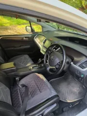 Автомобиль Honda Jade 2016 года выпуска, VIN FR5-1002759. В отличном состоянии.