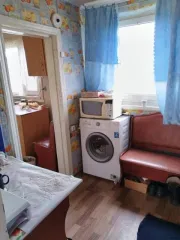 Дом 33,8 кв.м. и земельный участок 3400 кв.м. в Воронежской области, Острогожский район, село Ближняя Полубянка, улица Центральная, д. 15. Назначение здания: жилое. Назначение земельного участка: земли населённых пунктов. Кадастровый номер здания: 36:19:5800003:48. Кадастровый номер земельного…