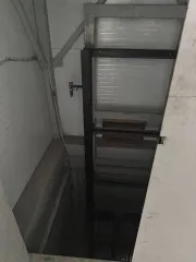 Производственный комплекс 2094.1 кв.м в Московской области, поселок Купавна, улица Проектная. В состав комплекса входят: земельный участок площадью 888 кв.м (кадастровый номер: 50:15:0071001:12); нежилое здание площадью 204.8 кв.м (кадастровый номер: 50:15:0071001:896); нежилое здание площадью…