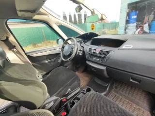 Citroen C4 Picasso 2008 года выпуска, VIN VF7UDRFJH45335696.